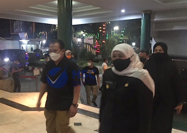 Gubernur Jawa Timur Khofifah di Jember Hadiri Sertijab Plh Bupati ke Bupati Jember Hendy Siswanto